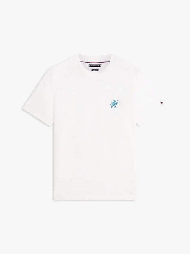 Camiseta con monograma bordado Camiseta con monograma bordado