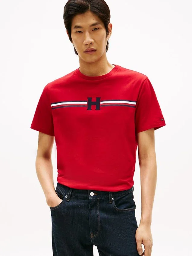 Camiseta con rayas H Camiseta con rayas H