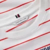 Camiseta de corte holgado con logotipo bordado
