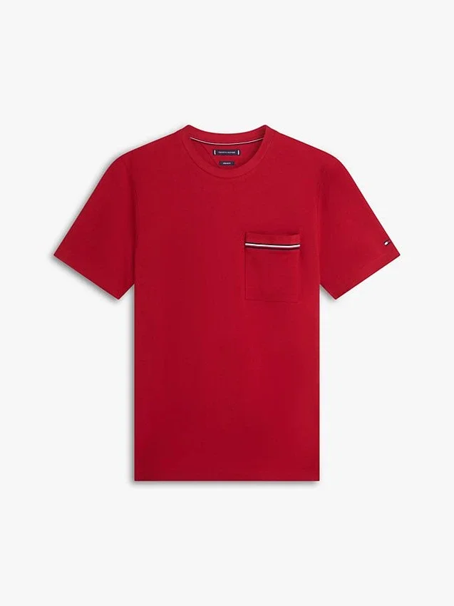 Camiseta de piqué con bolsillo y rayas características Camiseta de piqué con bolsillo y rayas características