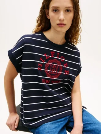 Camiseta de rayas con logotipo en arco y mangas dolman