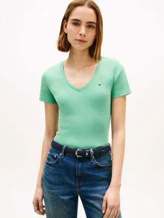 Camiseta Favorite con cuello en V