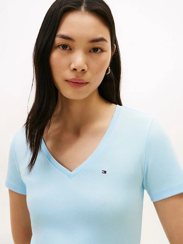 Camiseta Favorite con cuello en V Camiseta Favorite con cuello en V