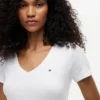 Camiseta Favorite con cuello en V