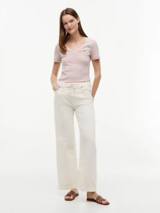Camiseta Favorite de cuello en V a rayas