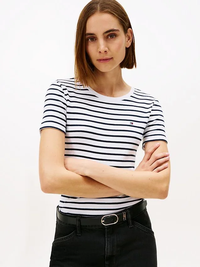 Camiseta Favorite de cuello redondo a rayas Camiseta Favorite de cuello redondo a rayas