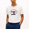 Camiseta Hilfiger con bandera náutica
