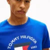 Camiseta Hilfiger con bandera náutica