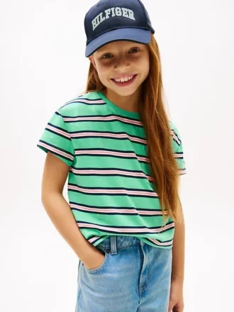 Camiseta infantil a rayas con bolsillo
