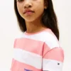 Camiseta infantil a rayas con bolsillo