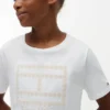 Camiseta infantil con bandera floral