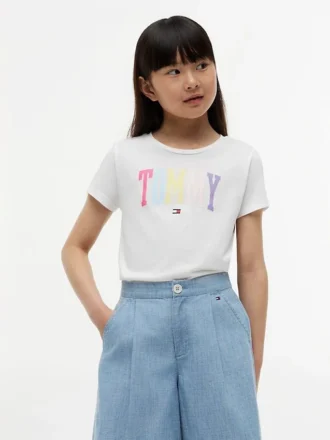 Camiseta infantil con el logotipo de Tommy