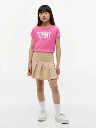 Camiseta infantil con el logotipo de Tommy