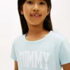 Camiseta infantil con el logotipo de Tommy Camiseta infantil con el logotipo de Tommy