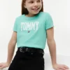 Camiseta infantil con el logotipo de Tommy Camiseta infantil con el logotipo de Tommy