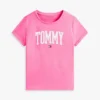 Camiseta infantil con el logotipo de Tommy Camiseta infantil con el logotipo de Tommy