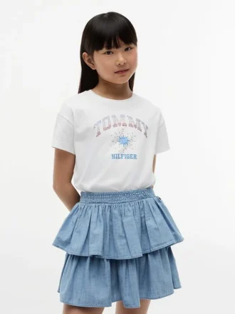 Camiseta infantil con el logotipo de Tommy y pedrería