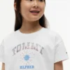 Camiseta infantil con el logotipo de Tommy y pedrería