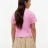 Camiseta infantil con el logotipo de Tommy y pedrería Camiseta infantil con el logotipo de Tommy y pedrería
