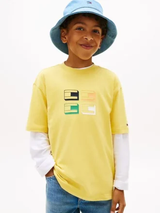Camiseta infantil con estampado gráfico 3D