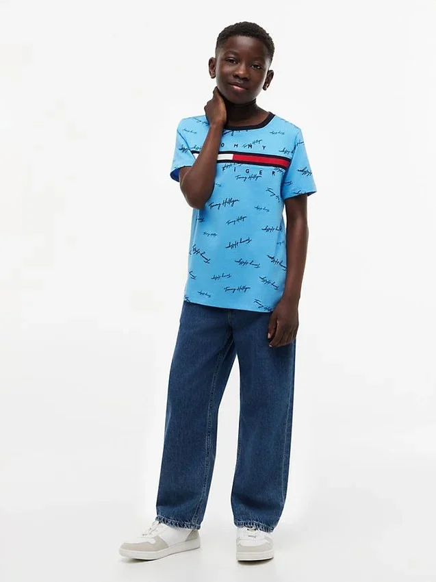 Camiseta infantil con estampado integral Camiseta infantil con estampado integral