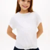 Camiseta infantil con lazo delantero y logotipo de Hilfiger Camiseta infantil con lazo delantero y logotipo de Hilfiger