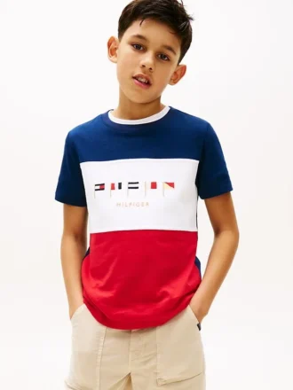 Camiseta infantil con logo Multiflag y bloques de color