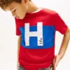 Camiseta infantil con logo náutico en bloques de color Camiseta infantil con logo náutico en bloques de color