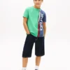 Camiseta infantil con logo y bloques de color verticales Camiseta infantil con logo y bloques de color verticales