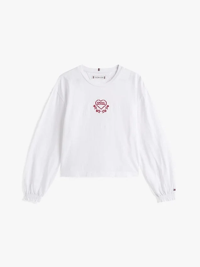 Camiseta infantil con logotipo bordado en forma de corazón