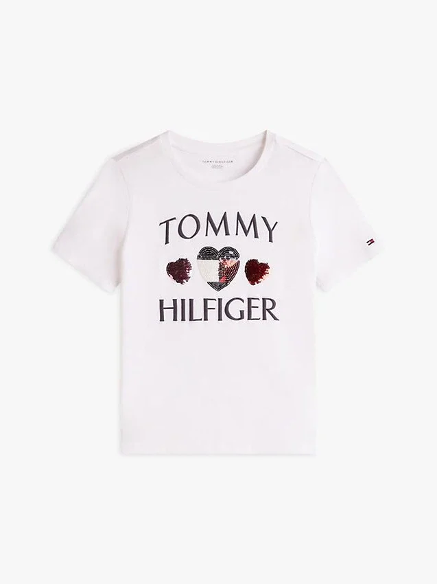 Camiseta infantil con logotipo de corazón de lentejuelas Camiseta infantil con logotipo de corazón de lentejuelas