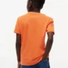 Camiseta infantil con monograma multicolor