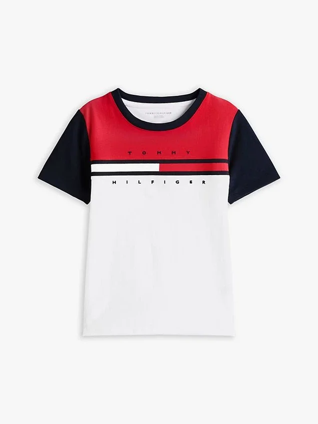 Camiseta infantil con rayas y bloques de color Camiseta infantil con rayas y bloques de color