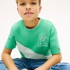 Camiseta infantil con rayas y logotipo Camiseta infantil con rayas y logotipo