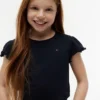 Camiseta infantil con ribete en las mangas