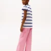 Camiseta infantil de rayas con ribete en las mangas Camiseta infantil de rayas con ribete en las mangas