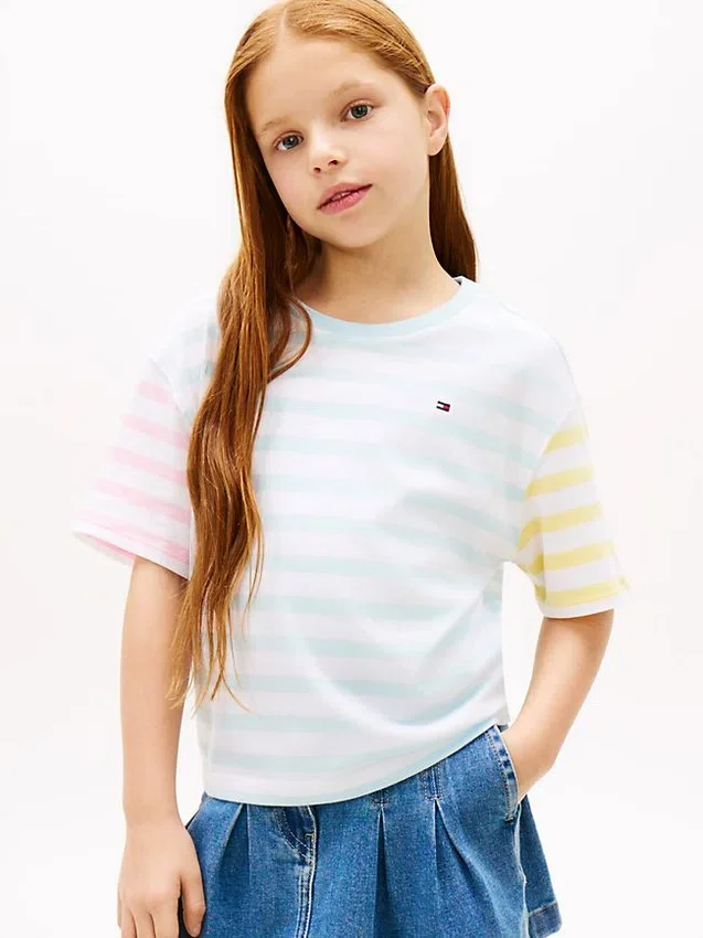 Camiseta infantil de rayas mixtas Camiseta infantil de rayas mixtas
