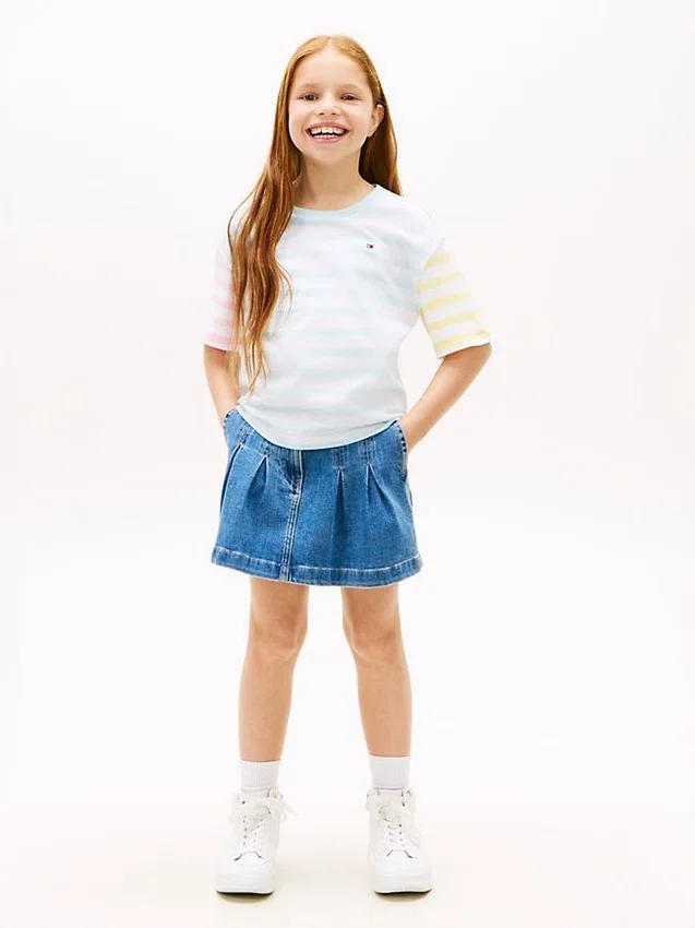 Camiseta infantil de rayas mixtas Camiseta infantil de rayas mixtas