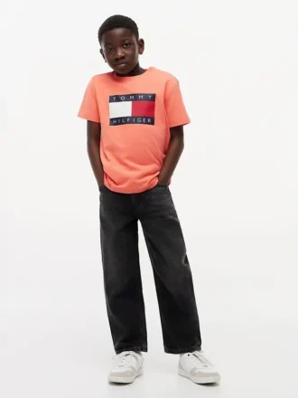 Camiseta infantil Tommy con el logotipo de la bandera