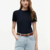 Camiseta ligera de punto acanalado Camiseta ligera de punto acanalado