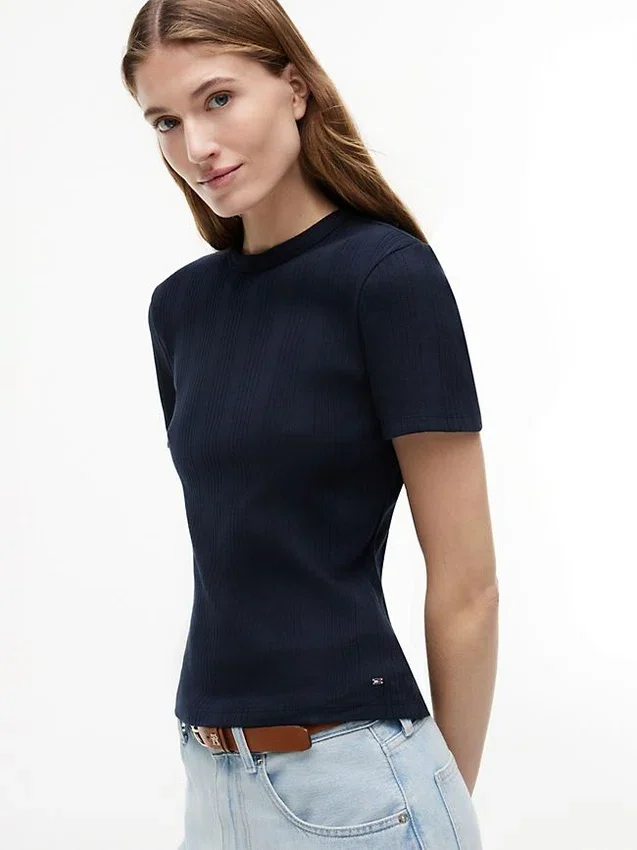 Camiseta ligera de punto acanalado Camiseta ligera de punto acanalado