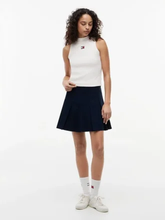 Camiseta sin mangas de cuello alto y corte ajustado de Tommy Jeans