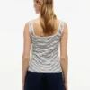Camiseta sin mangas de cuello cuadrado con rayas en punto calado