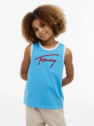 Camiseta sin mangas para niños con el logotipo de Tommy en letra cursiva