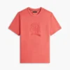 Camiseta teñida en prenda con logotipo de hoja de laurel