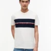 Camiseta Tommy Jeans con cinta con el logotipo característico Camiseta Tommy Jeans con cinta con el logotipo característico