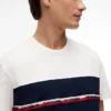 Camiseta Tommy Jeans con cinta con el logotipo característico Camiseta Tommy Jeans con cinta con el logotipo característico