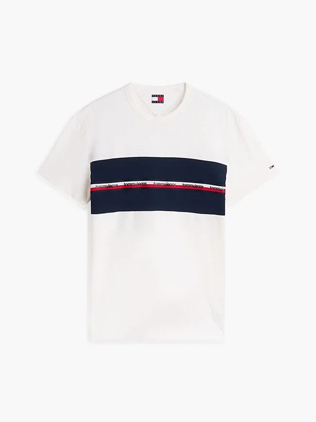 Camiseta Tommy Jeans con cinta con el logotipo característico Camiseta Tommy Jeans con cinta con el logotipo característico