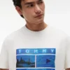Camiseta Tommy Jeans con estampado fotográfico