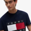 Camiseta Tommy Jeans con gran logotipo de bandera